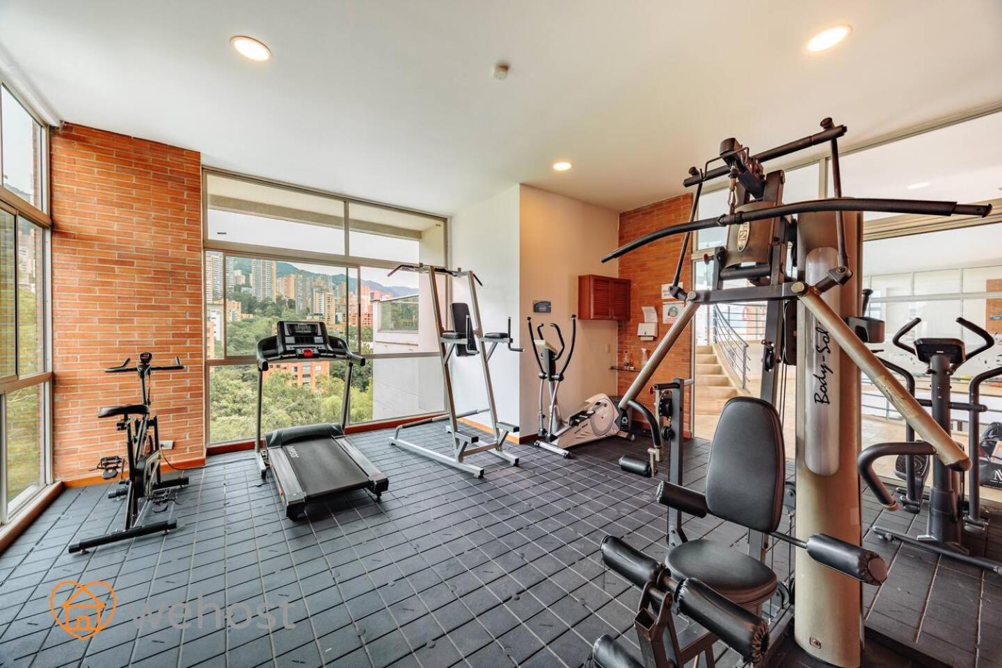 Luxury 1 Bedroom With Pool & Gym Close Provenza Medellin Bagian luar foto