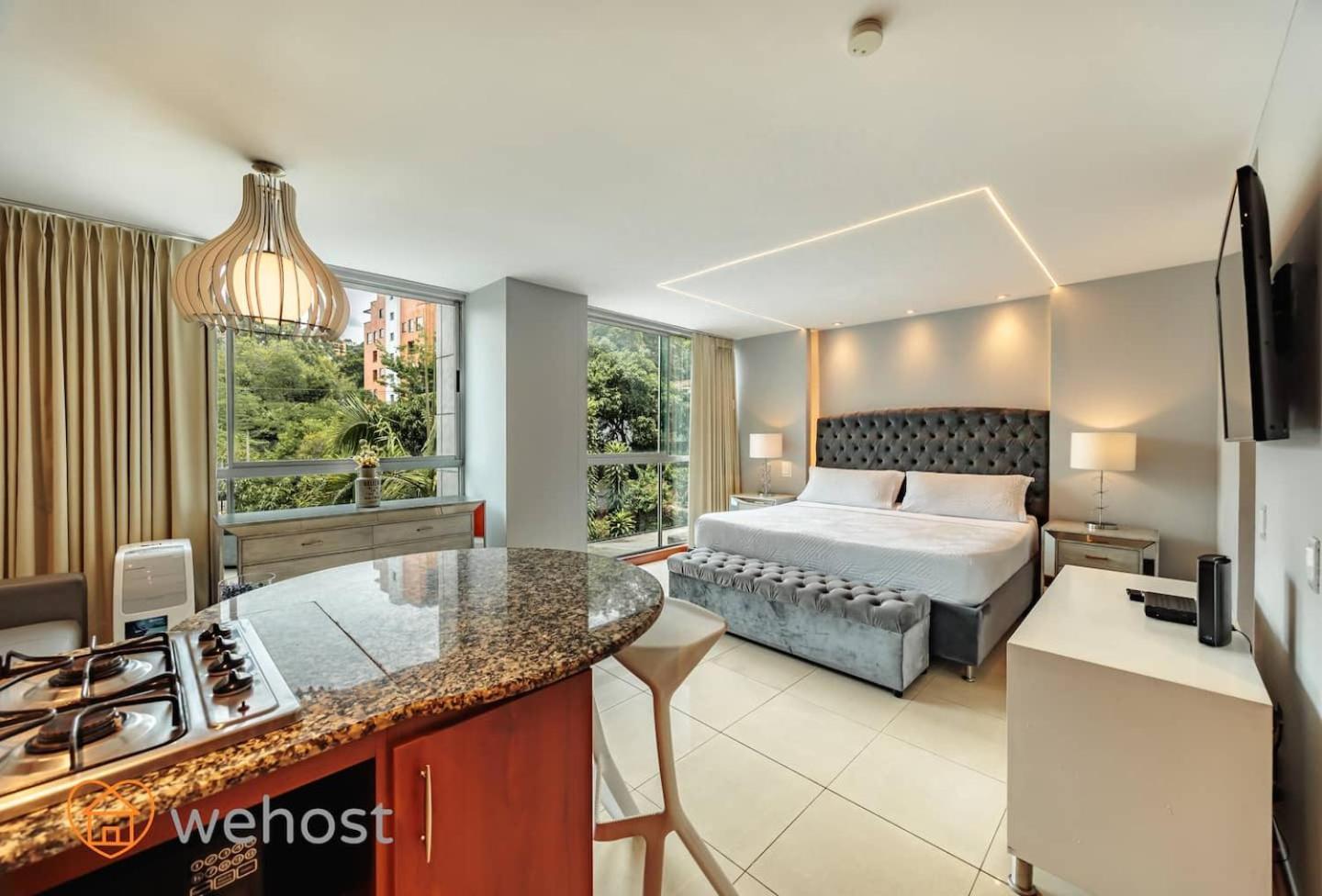 Luxury 1 Bedroom With Pool & Gym Close Provenza Medellin Bagian luar foto