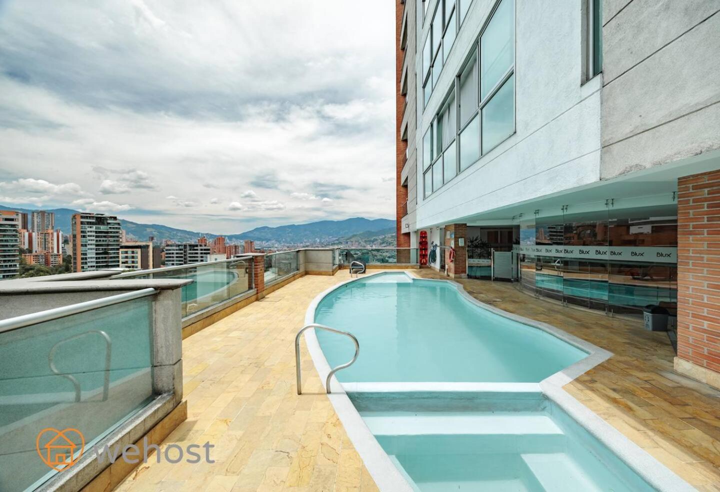 Luxury 1 Bedroom With Pool & Gym Close Provenza Medellin Bagian luar foto